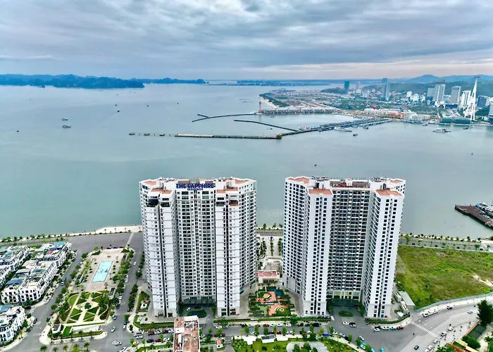 The Sapphire * Ha Long